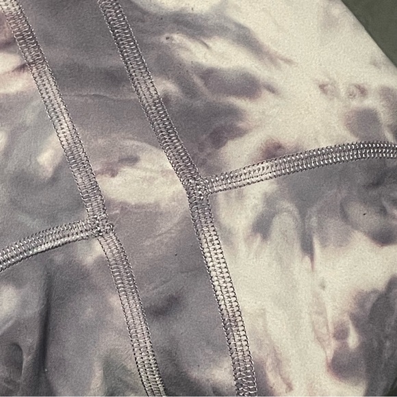 Lululemon align pant criss cross waist size 12 diamond dye pink bliss - Picture 14 of 16